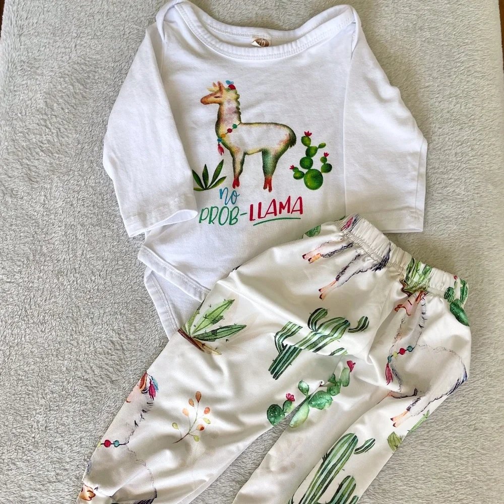 Baby 6-12 month matching Llama set